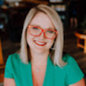 Meet your Posher, Claire